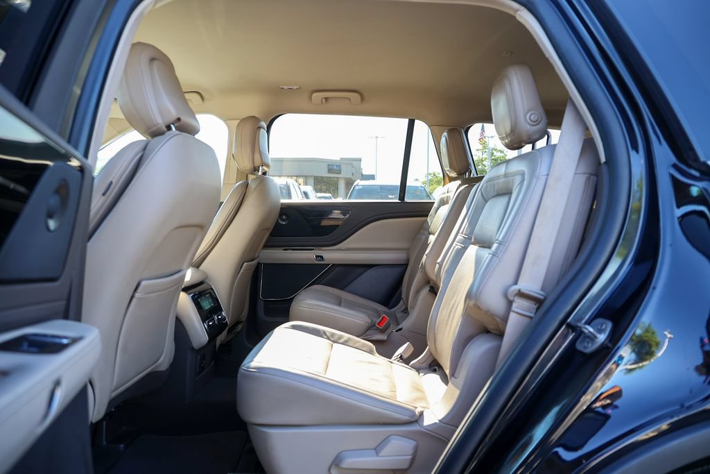 Used 2020 Lincoln Aviator Reserve w/ Elements Package Plus RWD image 34