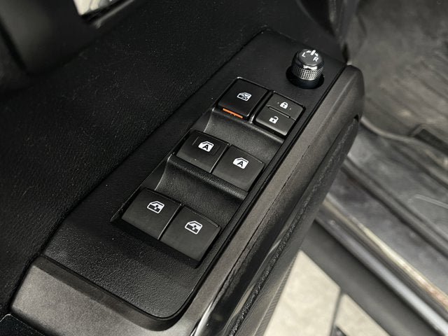 Used 2021 Toyota Tacoma TRD Off-Road AWD/4WD image 10