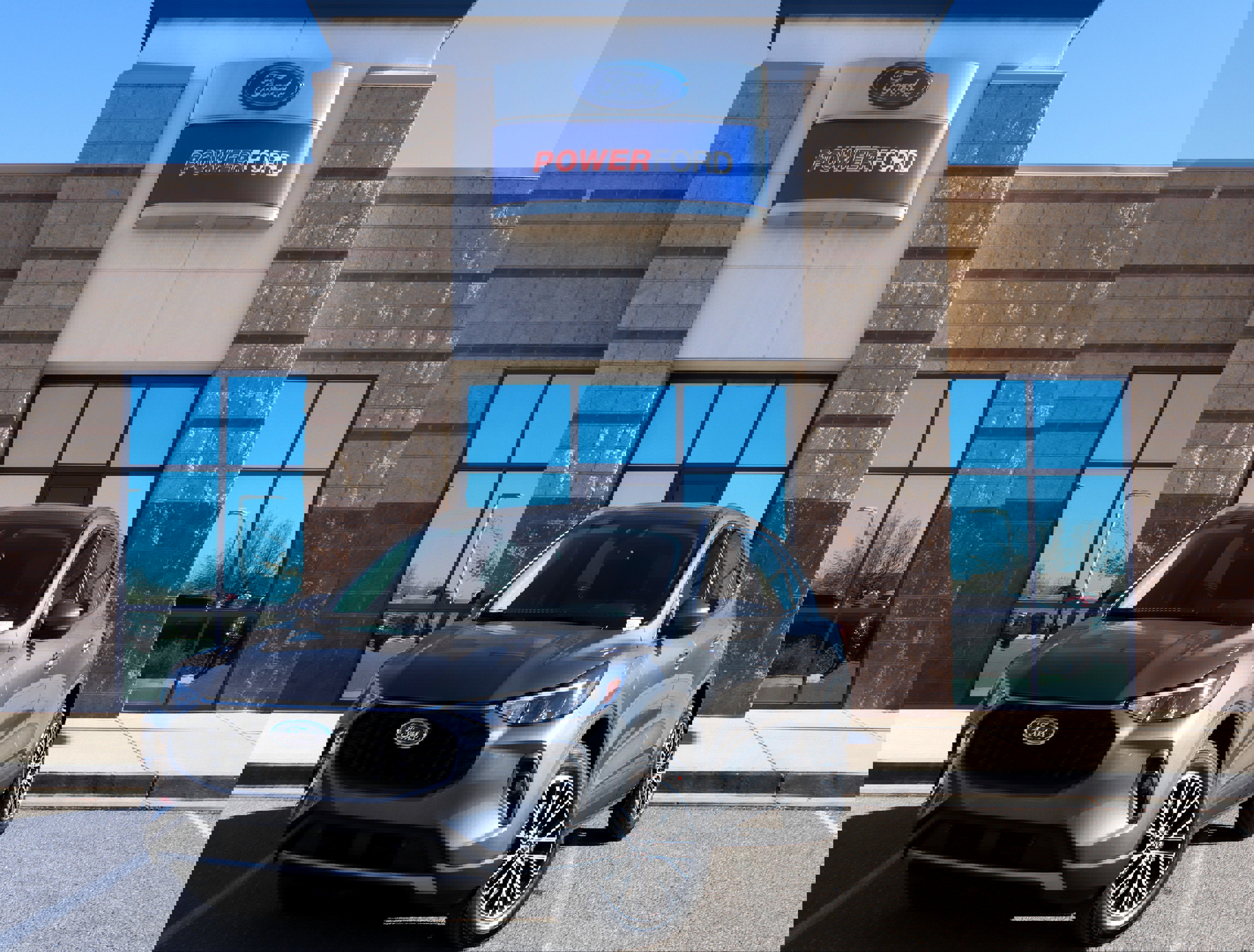 New 2026 Ford Escape SE image 2