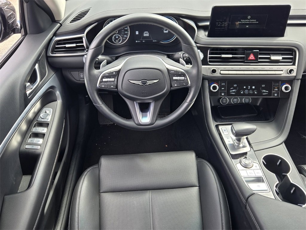 Certified 2025 Genesis G70 2.5T image 13