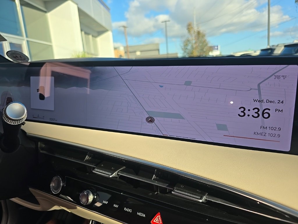 Used 2026 Genesis GV70 3.5T Sport Prestige image 8