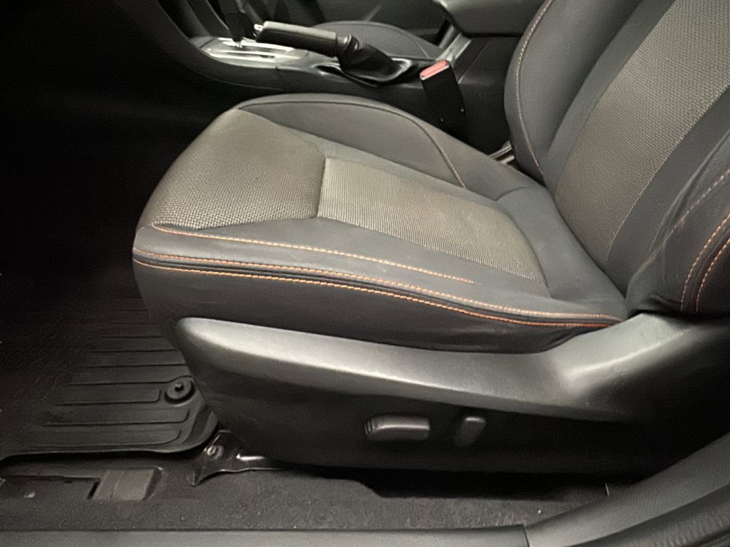 Used 2020 Subaru Crosstrek 2.0i Premium w/ Moonroof Package 2 image 10