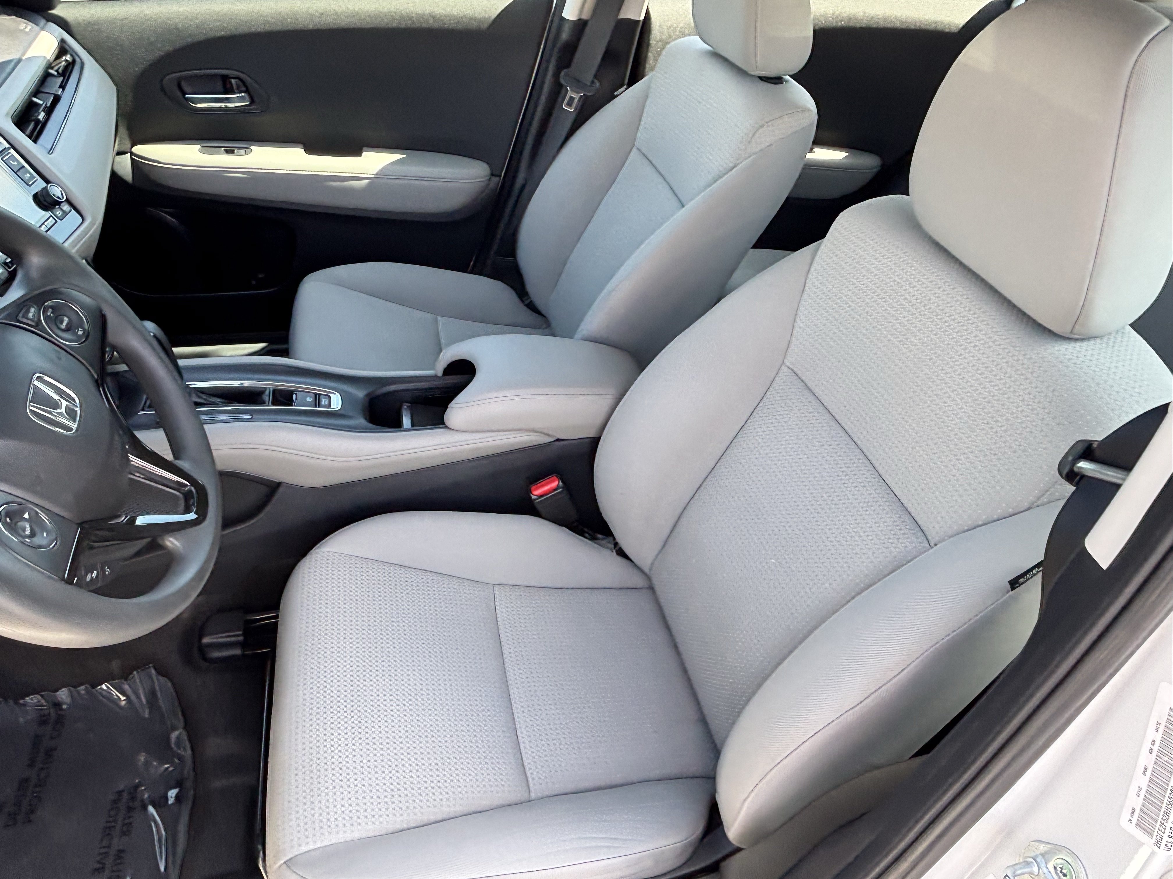 Used 2022 Honda HR-V LX image 14