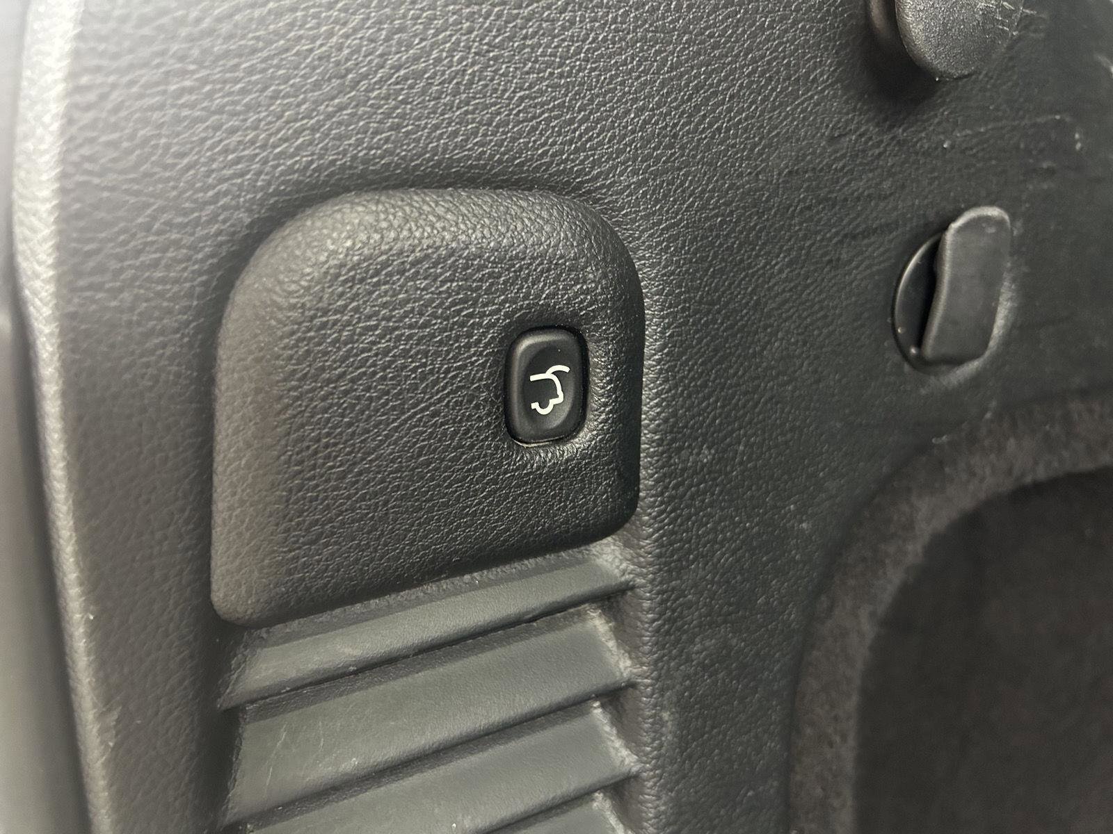 Used 2020 Jeep Grand Cherokee Limited image 7