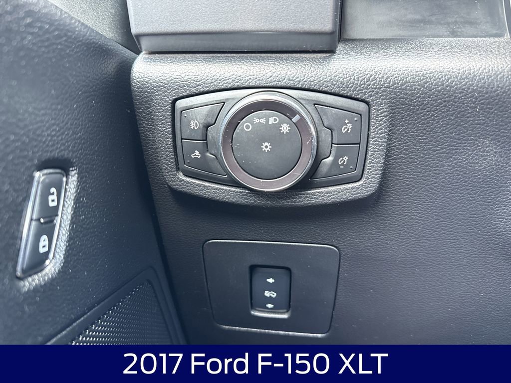 Used 2017 Ford F150 XLT w/ Equipment Group 302A Luxury image 26