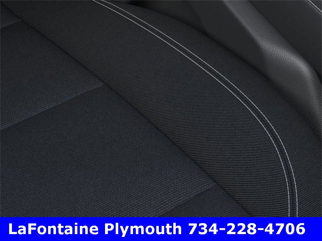 New 2025 Chevrolet Traverse LT w/ LPO, Floor Liner Package image 21