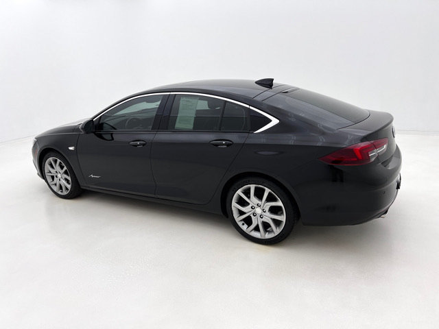 Used 2019 Buick Regal Avenir w/ Driver Confidence Package II FWD image 10