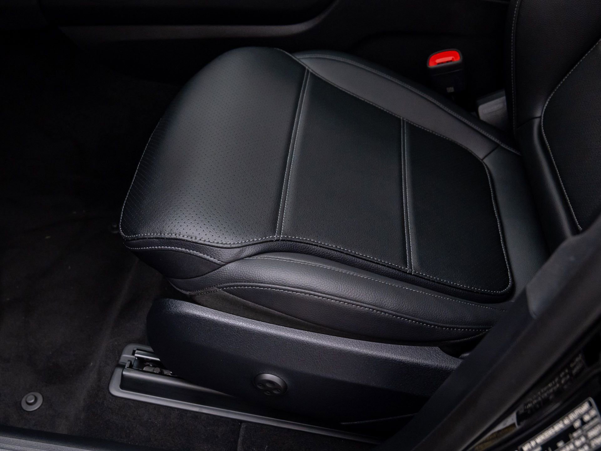 New 2026 Mercedes-Benz GLC 300 4MATIC image 18