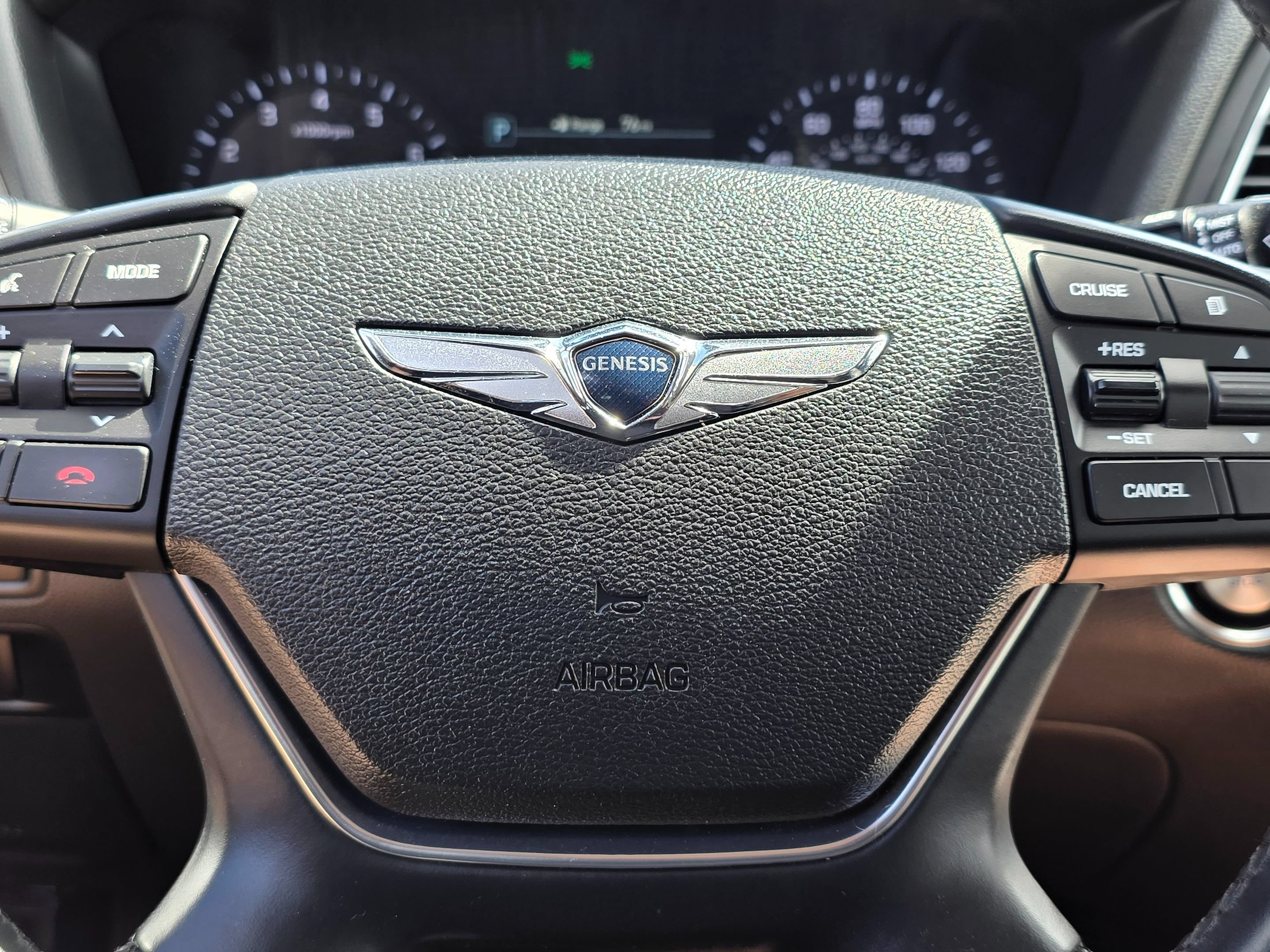 Used 2018 Genesis G80 3.8 image 26