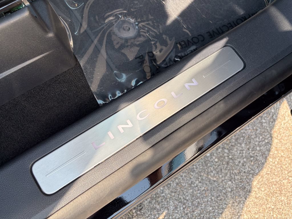 New 2026 Lincoln Aviator Reserve AWD/4WD image 40