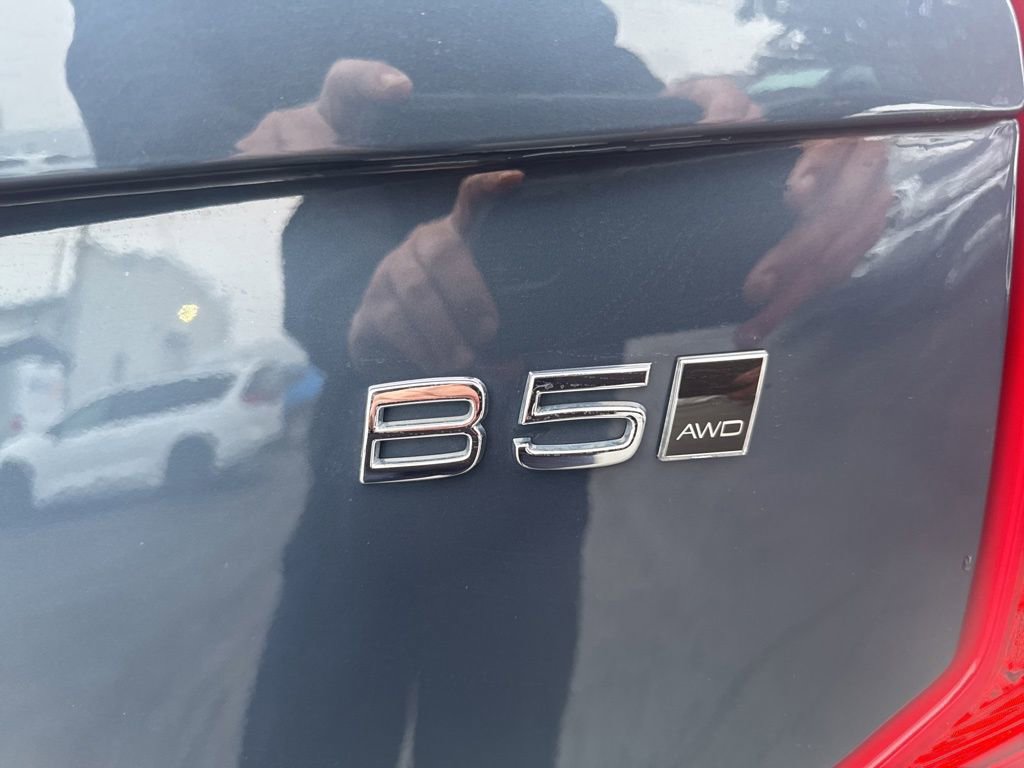 Used 2025 Volvo XC90 B5 Plus w/ Protection Package Premier image 17