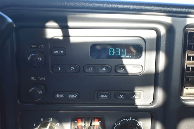 Used 2005 Chevrolet Silverado 3500 W/T w/ Snow Plow Prep Package AWD/4WD image 21