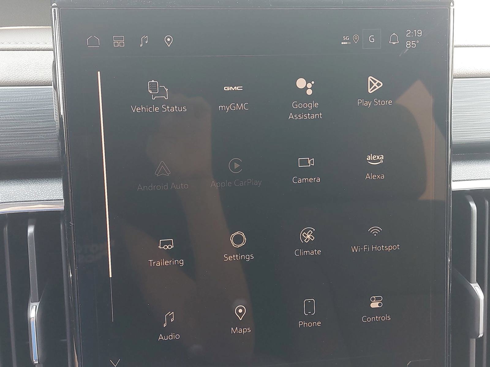 New 2025 GMC Acadia Elevation FWD image 24