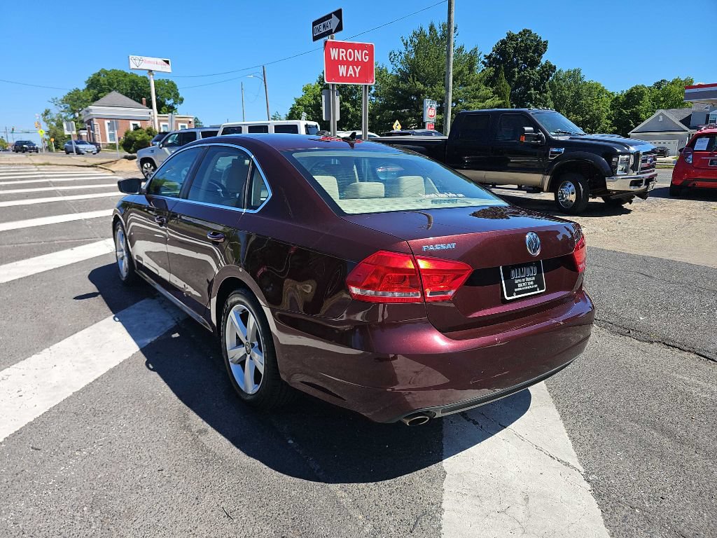 Used 2013 Volkswagen Passat 2.5 SE FWD image 7