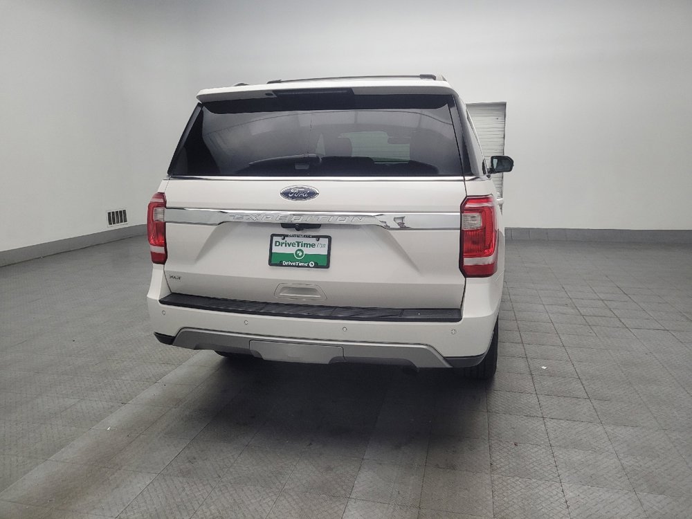 Used 2019 Ford Expedition XLT w/ Equipment Group 202A AWD/4WD image 7