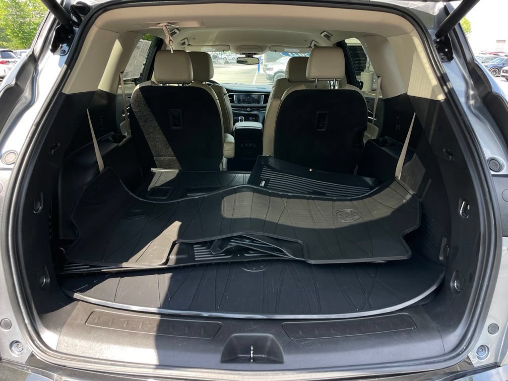 Used 2021 Buick Enclave Essence FWD image 41