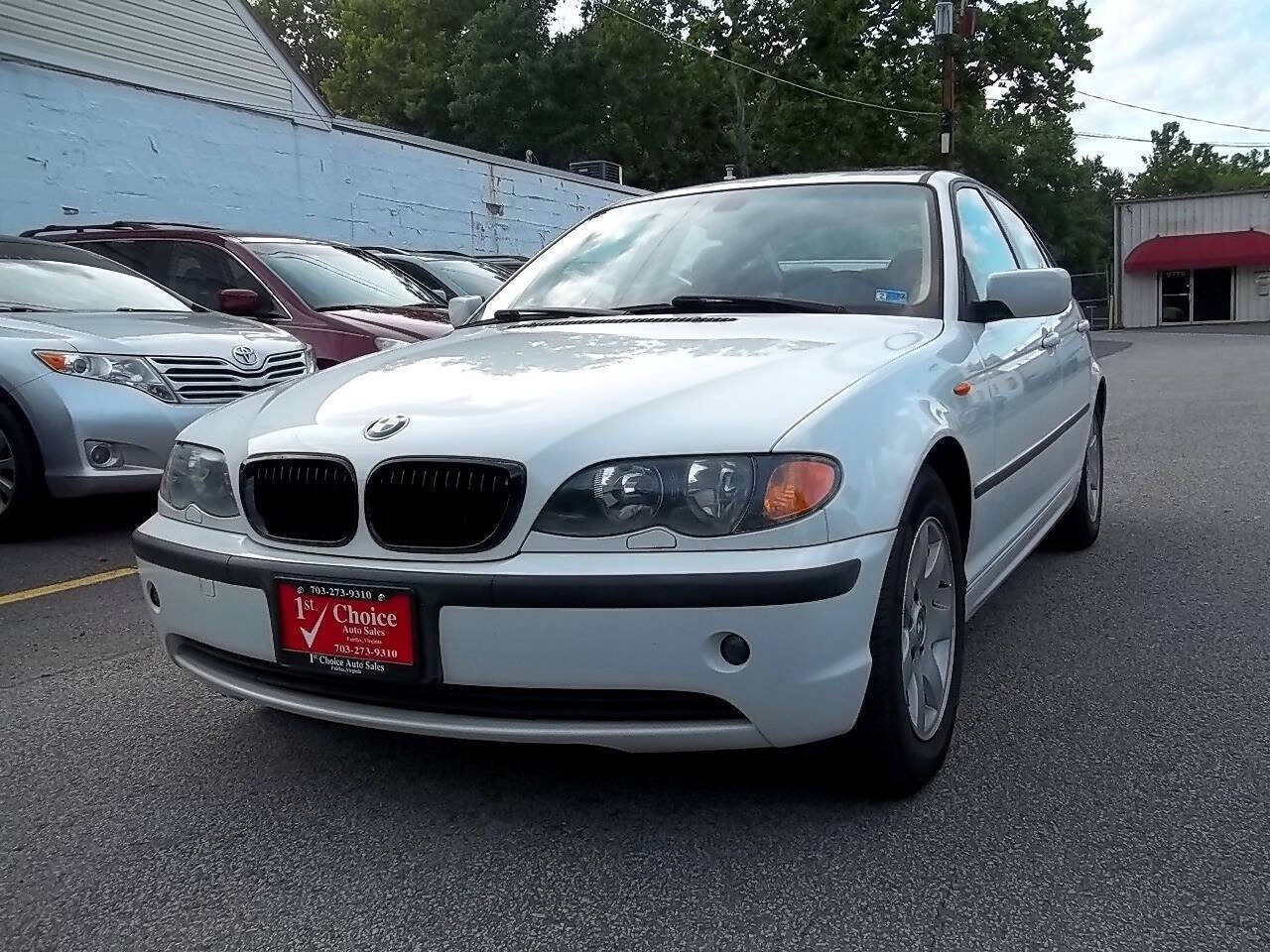 Used 2005 BMW 325xi Sedan AWD/4WD image 1