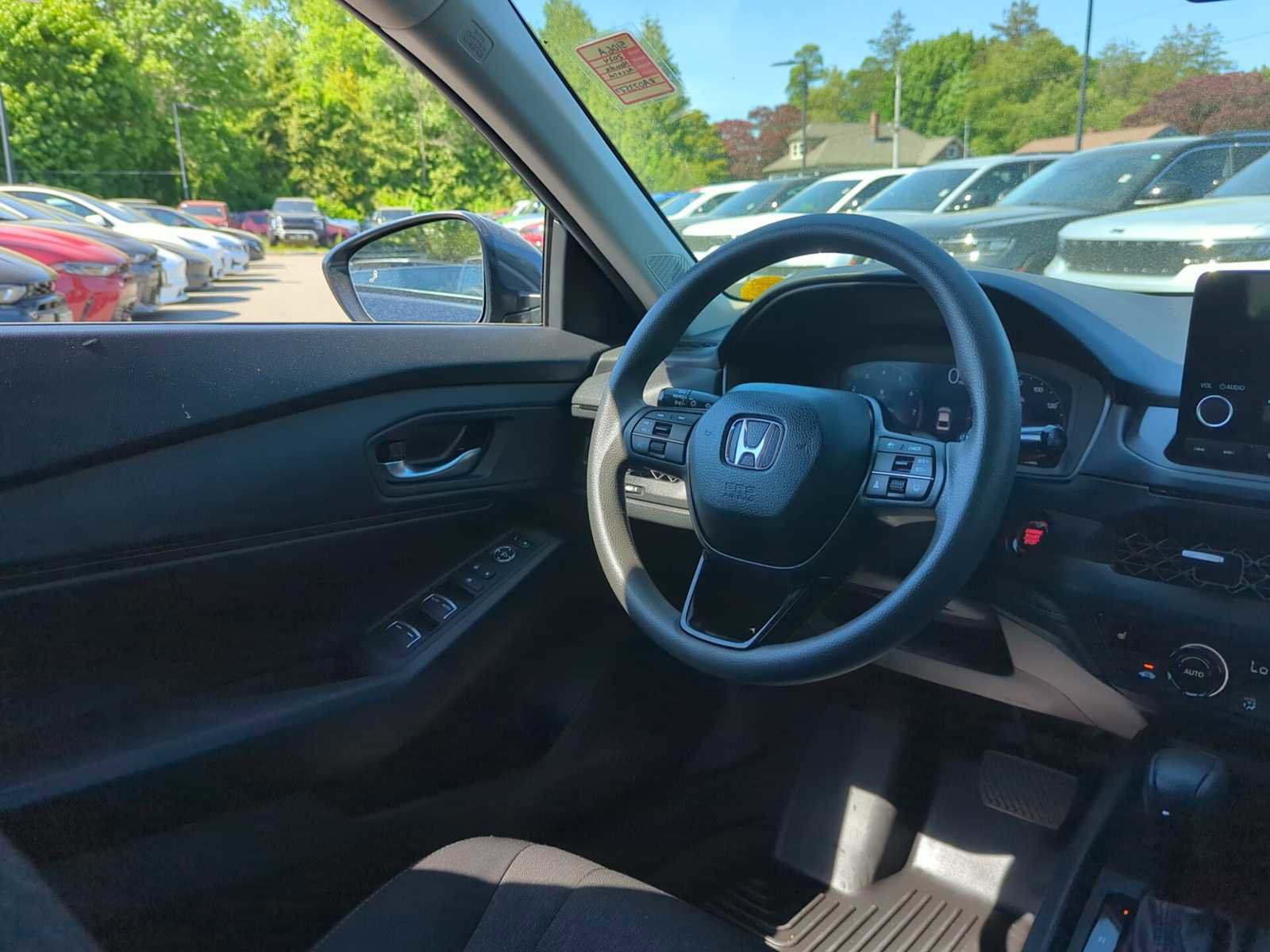 Used 2024 Honda Accord EX image 30