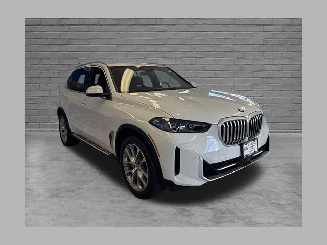 Used 2026 BMW X5 xDrive40i AWD/4WD image 1