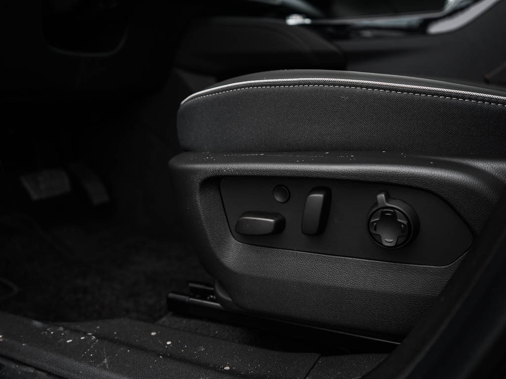 New 2026 Buick Envision Avenir AWD/4WD image 17