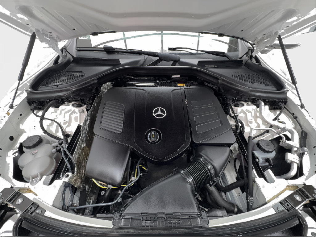 Used 2025 Mercedes-Benz GLC 300 image 20