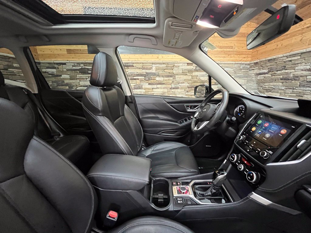 Used 2019 Subaru Forester Limited AWD/4WD image 18