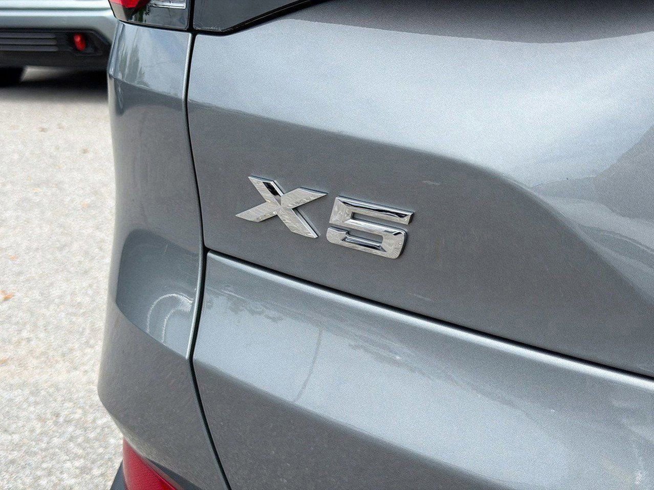 Certified 2025 BMW X5 xDrive40i image 9