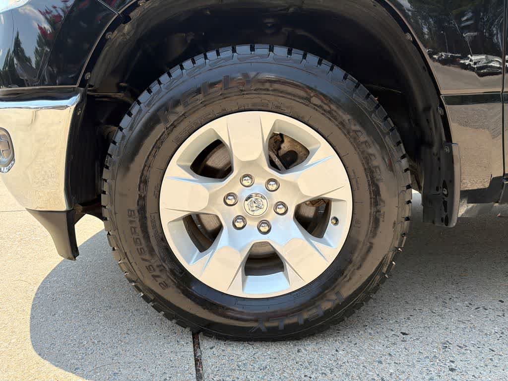 Used 2023 RAM 1500 Big Horn AWD/4WD image 9
