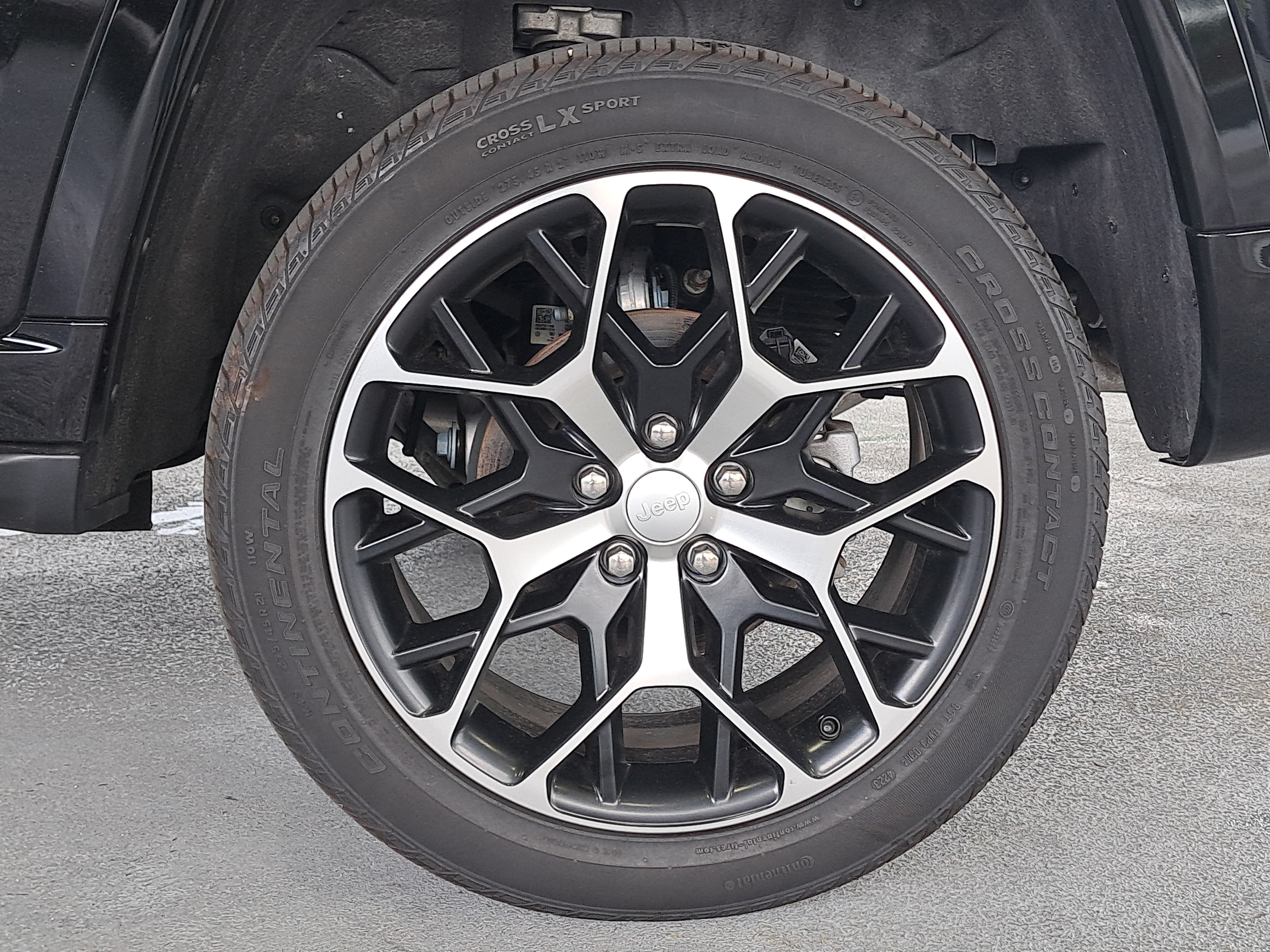 Certified 2024 Jeep Grand Cherokee Summit AWD/4WD image 5