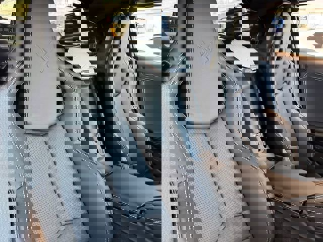 New 2025 Chevrolet Corvette Z06 w/ Stealth Interior Trim Package RWD image 6