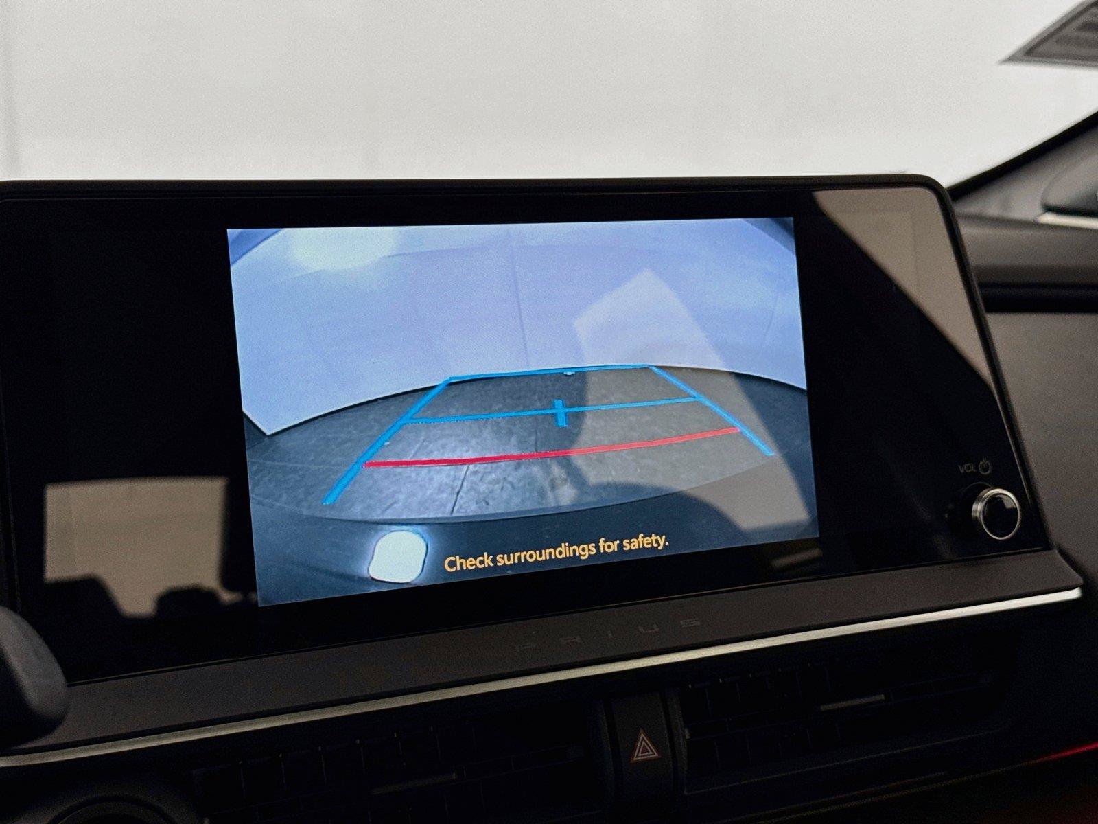 Certified 2026 Toyota Prius Plug-In Hybrid FWD image 26
