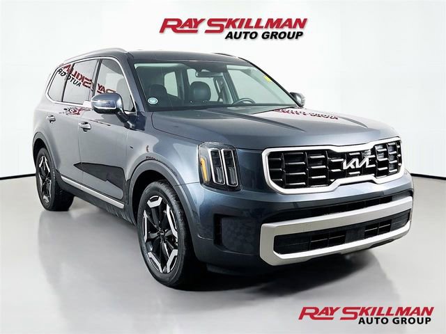 Used 2023 Kia Telluride S image 1