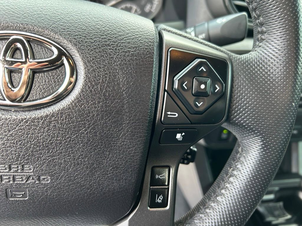 Used 2021 Toyota Tacoma TRD Off-Road image 24