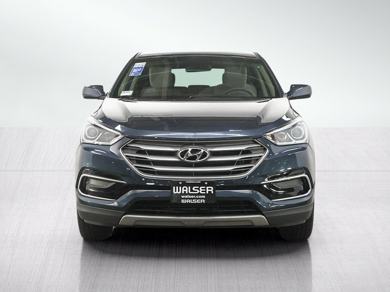Used 2017 Hyundai Santa Fe Sport FWD image 9