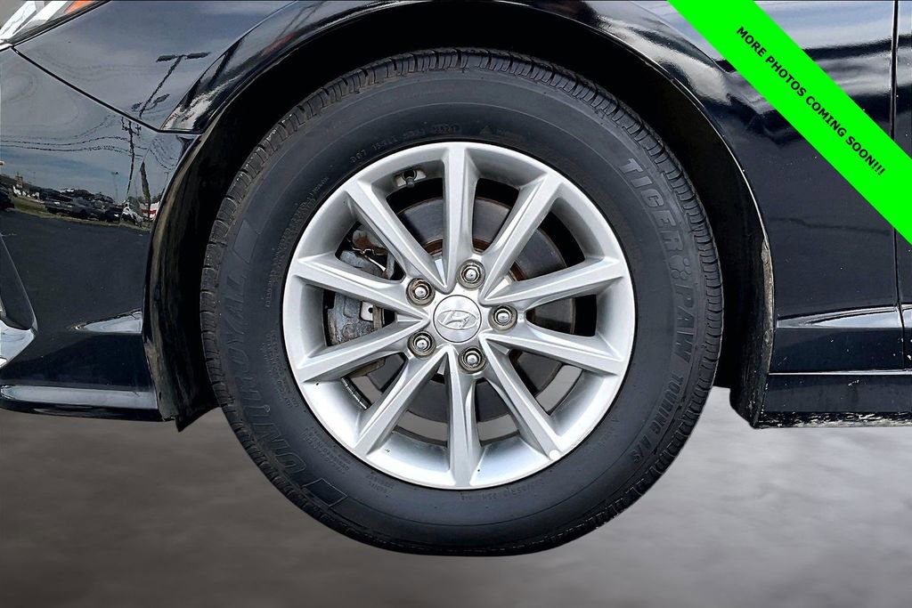 Used 2018 Hyundai Sonata SE FWD image 9