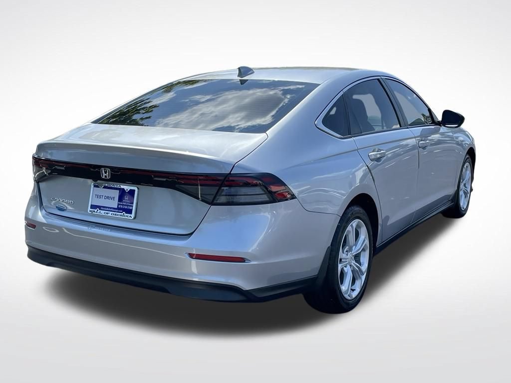 Certified 2025 Honda Accord LX image 10