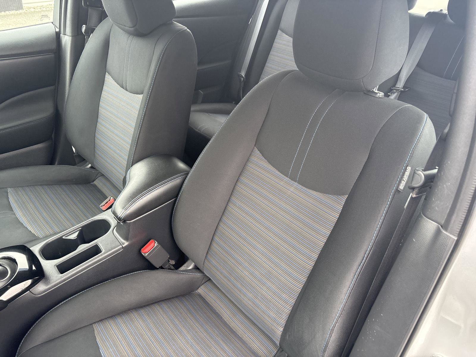 Used 2020 Nissan Leaf SV w/ SV All Weather Package FWD image 15
