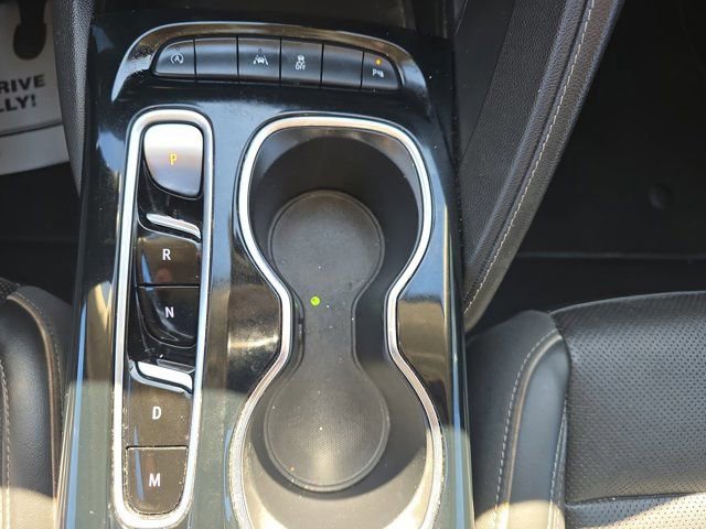 Used 2021 Buick Envision Essence w/ Sport Touring Package FWD image 33