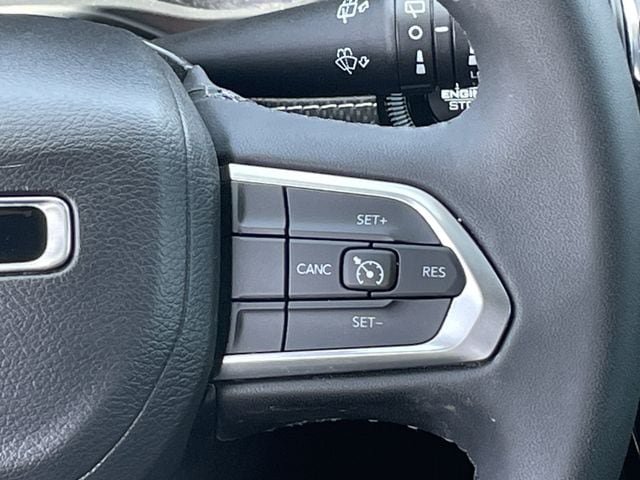 Used 2024 Jeep Compass Latitude w/ Altitude Special Edition AWD/4WD image 14
