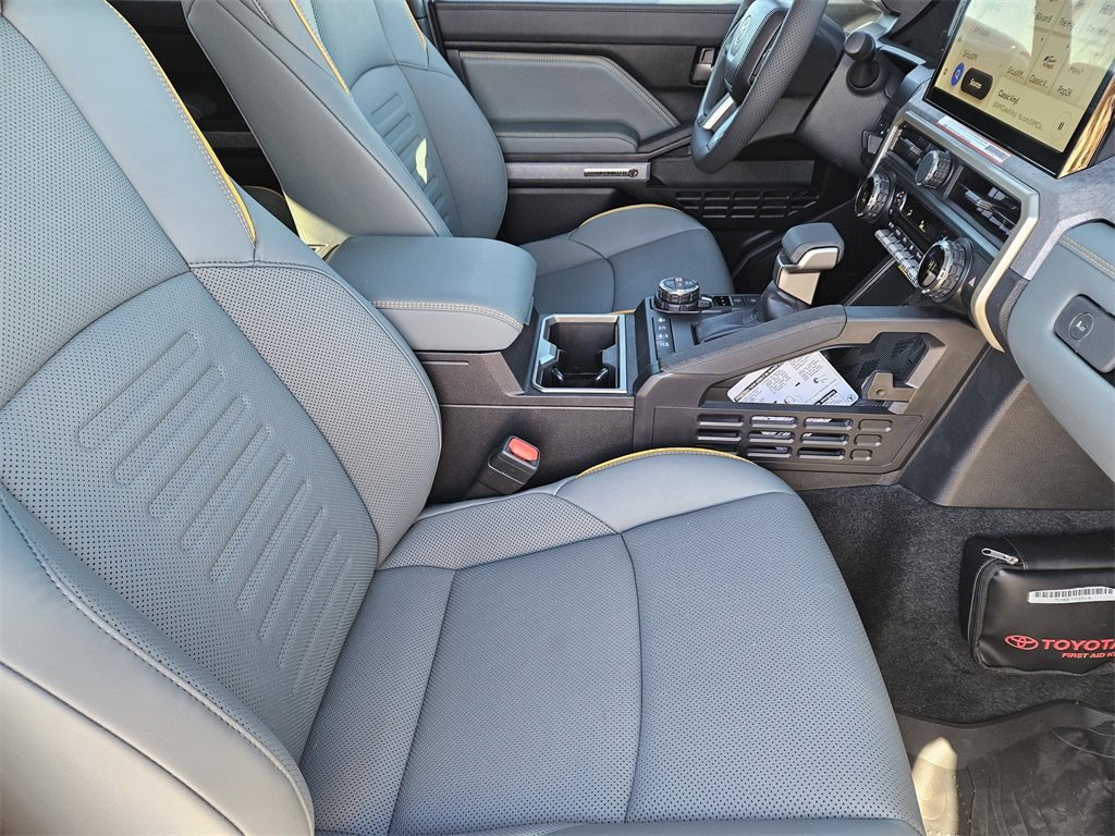 New 2025 Toyota Tacoma 4x4 Double Cab Hybrid image 11