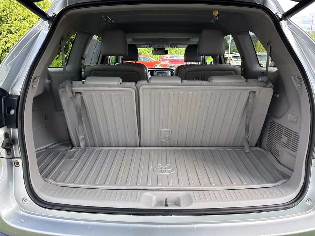 Used 2018 Toyota Highlander Limited AWD/4WD image 12