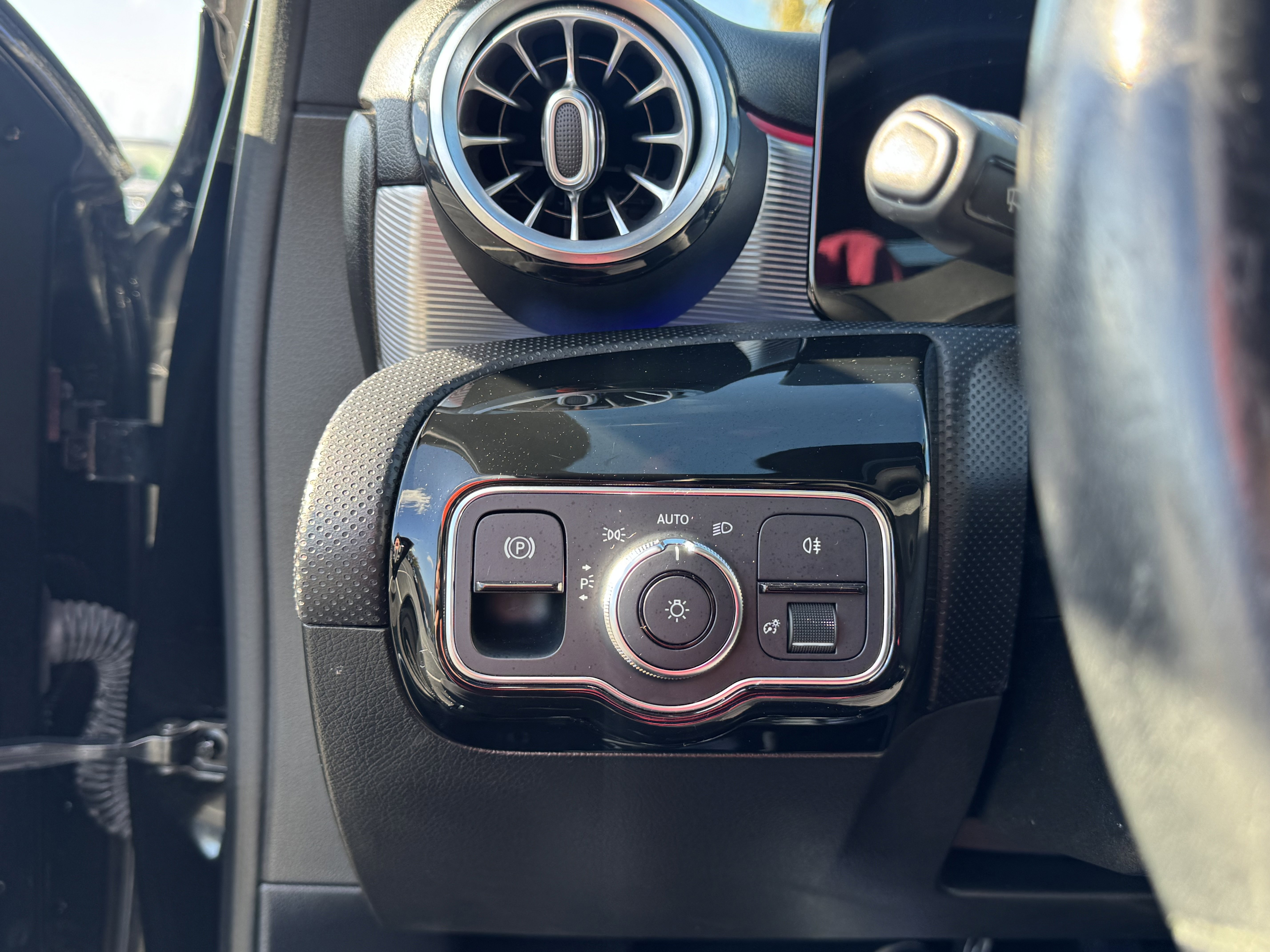 Used 2019 Mercedes-Benz A 220 image 18