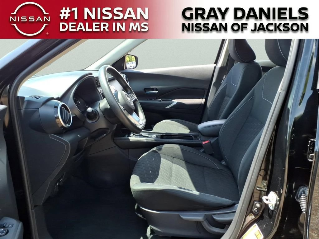 Used 2021 Nissan Kicks SV FWD image 22