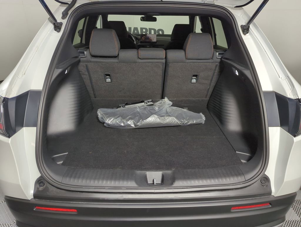 Certified 2026 Honda HR-V Sport image 19