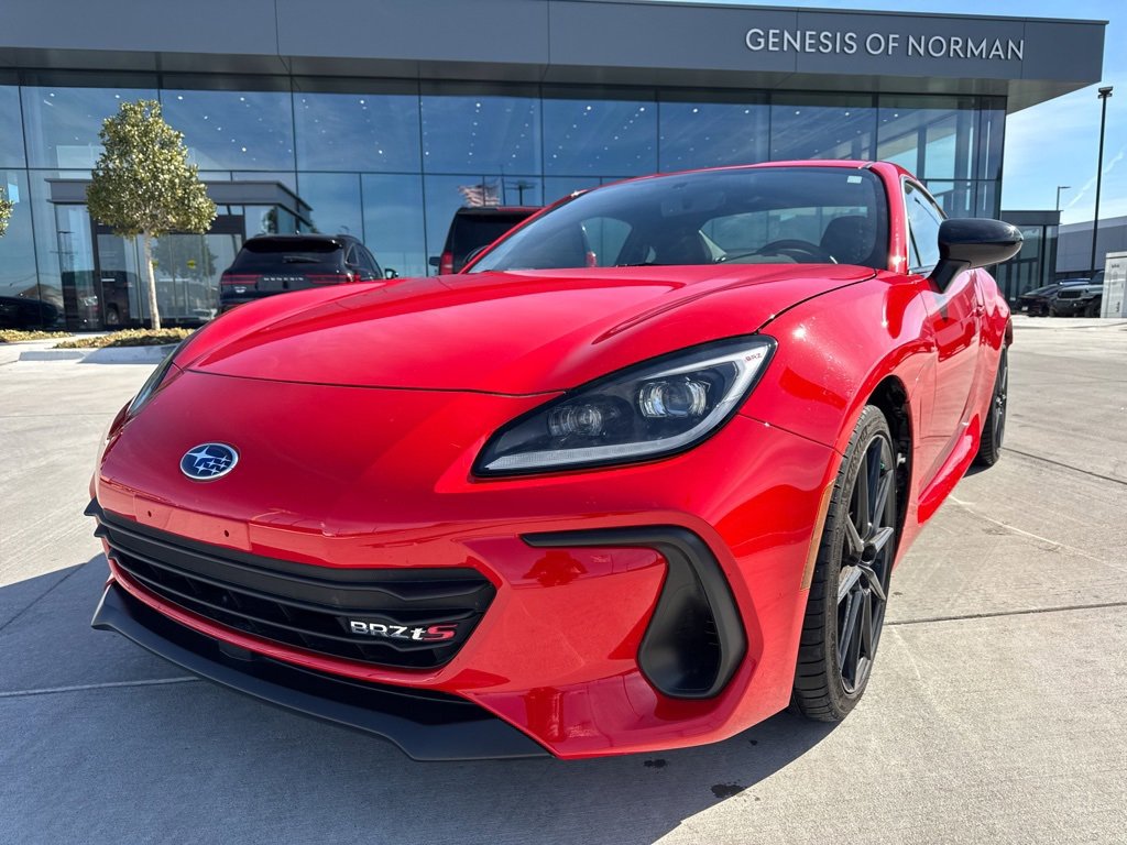 Used 2024 Subaru BRZ tS image 1