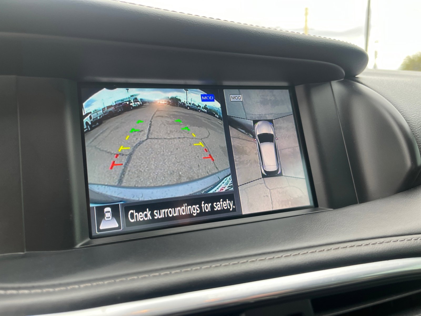 Used 2017 INFINITI QX30 Sport w/ Sport Leather Package image 29