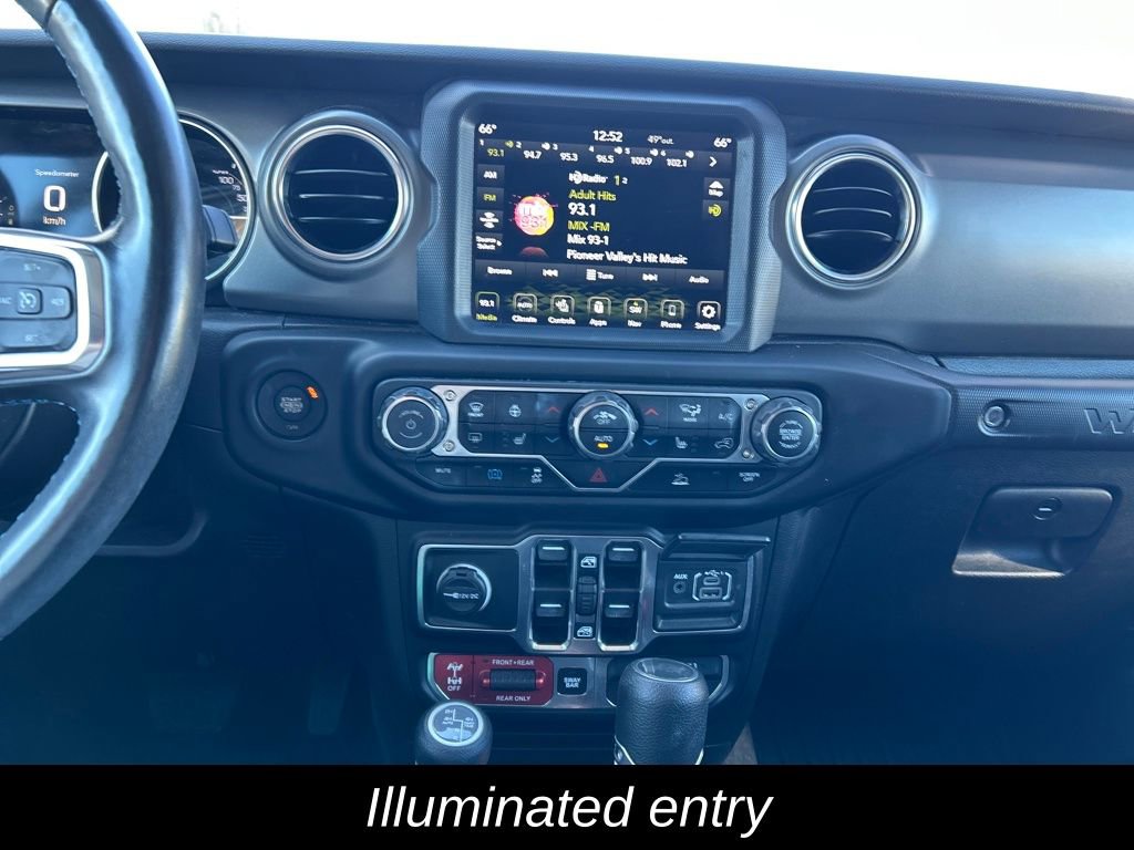 Used 2023 Jeep Wrangler Unlimited Rubicon 4xe w/ Cold Weather Group AWD/4WD image 20