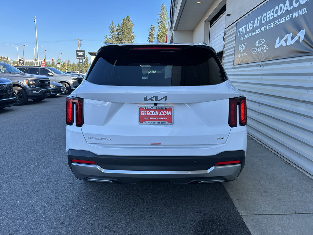 New 2026 Kia Sorento S w/ S Panoramic Sunroof Package image 5