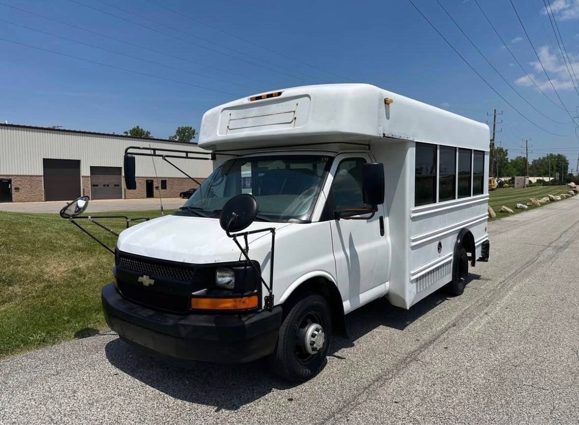 Used 2009 Chevrolet Express 3500