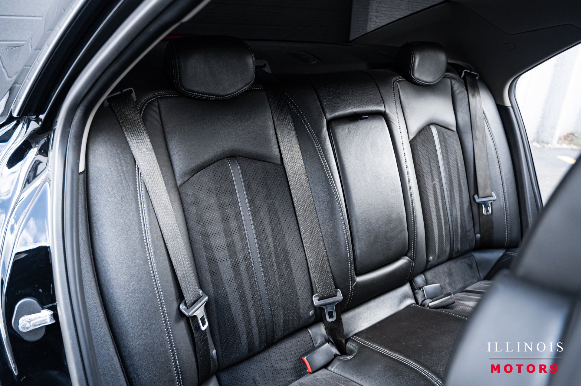 Used 2014 Cadillac CTS V w/ Wood Trim Package RWD image 33